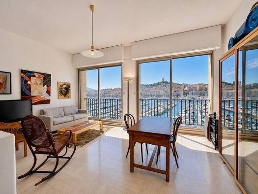 Appartement à vendre 595 000 € 3 pièces 2 chambres 80 m² Étage 3/3 Hôtel de Ville Marseille 2ème arrondissement 13002