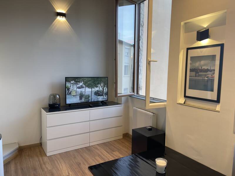 Appartement 2 pièces 46 m² · à Lyon 7ème Arrondissement · 46 m² · 1 300 €/mois