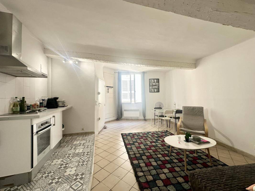 Appartement 2 pièces 40 m² · à Aix-en-Provence · 40 m² · 870 €
