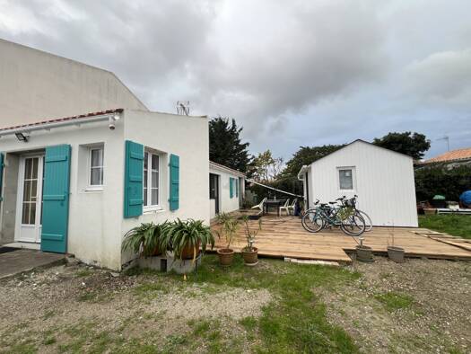 Maison à vendre 350 200 € 3 pièces 1 chambre 38 m² 305 m² de terrain L'Île-d'Yeu 85350