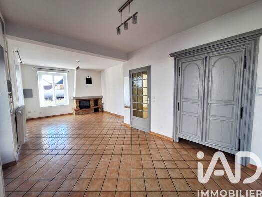 Appartement à vendre 217 500 € 5 pièces 2 chambres 87 m² RDC/2 Le Plessis-Pâté 91220