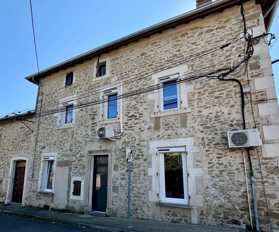 Maison 6 pièces 155 m² · à Génissieux · 155 m² · 250 000 €