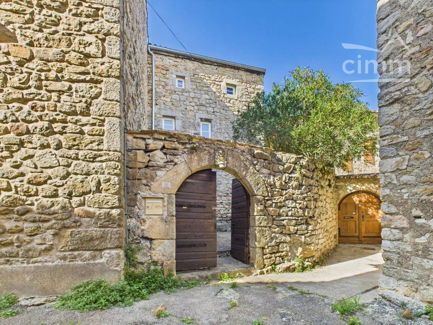 Maison 6 pièces 130 m² · à Saint-Paul-le-Jeune · 130 m² · 242 000 €