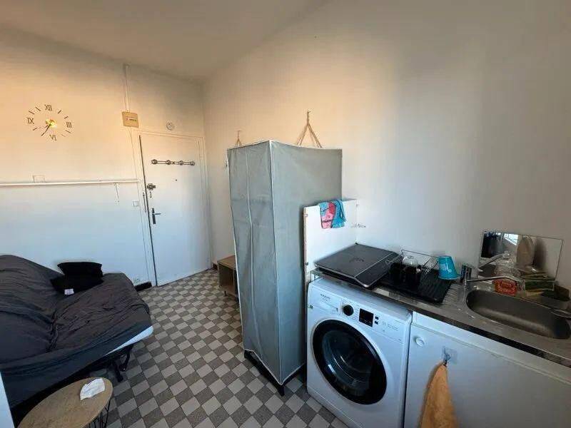 Appartement 1 pièce 10 m² · à Marseille 8ème Arrondissement · 10 m² · 420 €