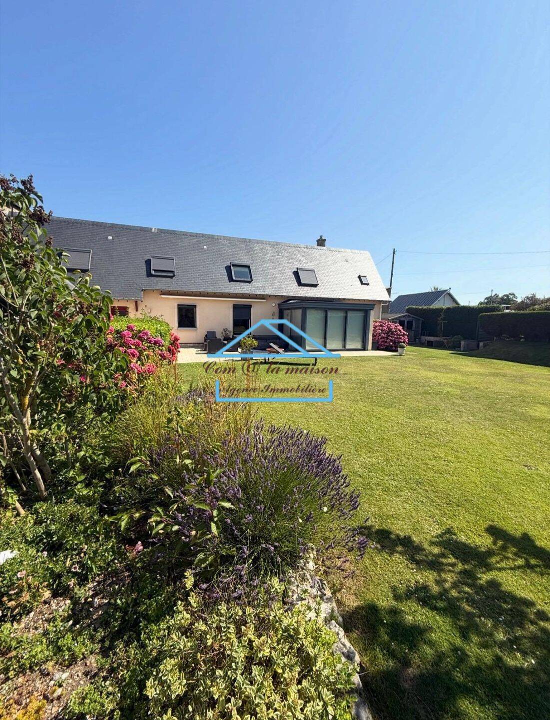 Maison 6 pièces 162 m² · à Octeville-sur-Mer · 162 m² · 390 000 €