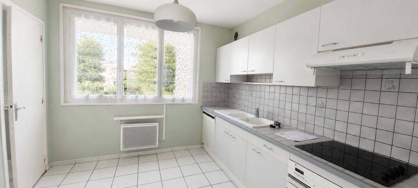 Appartement 3 pièces 70 m² · à Vienne · 70 m² · 145 000 €