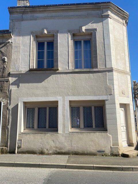 Maison 5 pièces 104 m² · à Saint-Rémy-du-Val · 104 m² · 94 000 €