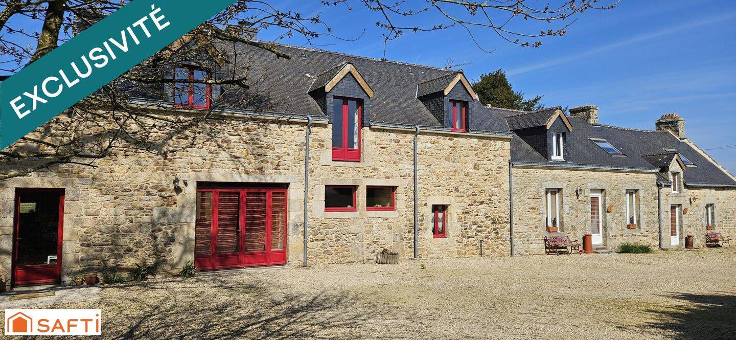Maison 12 pièces 265 m² · à La Chapelle-Neuve · 265 m² · 397 000 €