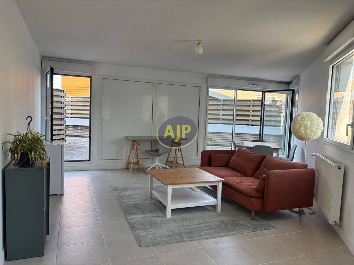 Appartement 3 pièces 82 m² · à Bordeaux · 82 m² · 1 380 €/mois