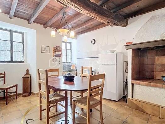 Maison à vendre 55 000 € 4 pièces 2 chambres 60 m² Loupia 11300