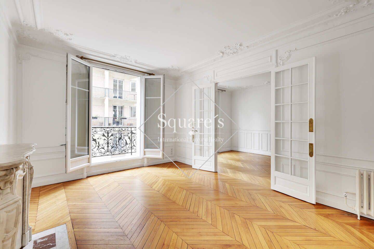 Appartement 4 pièces 100 m² · à Paris 17ème Arrondissement · 100 m² · 4 300 €/mois