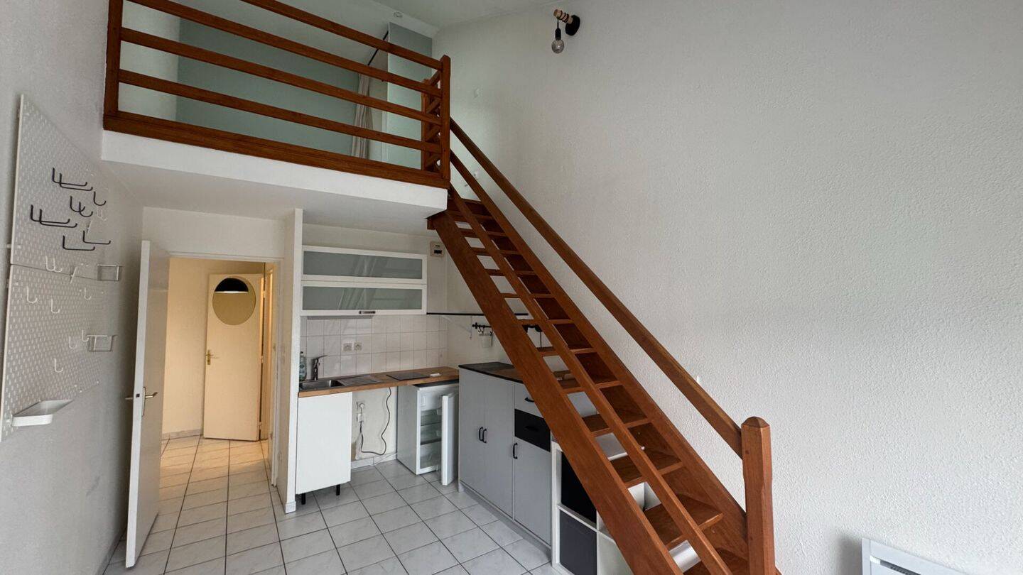 Appartement 1 pièce 27 m² · à La Riche · 27,4 m² · 530 €/mois