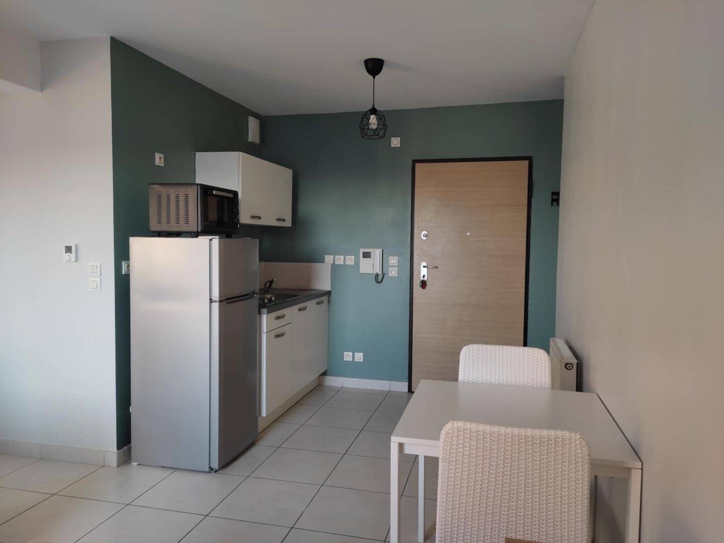 Appartement 1 pièce 28 m² · à Saint-Étienne · 28 m² · 430 €
