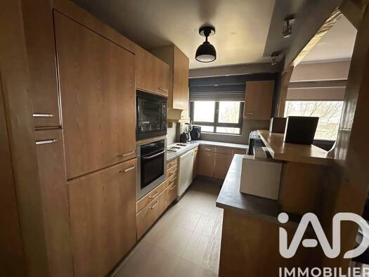 Appartement à vendre 225 000 € 4 pièces 3 chambres 84 m² Étage 2/3 Paris Chennevieres Chennevières-sur-Marne 94430