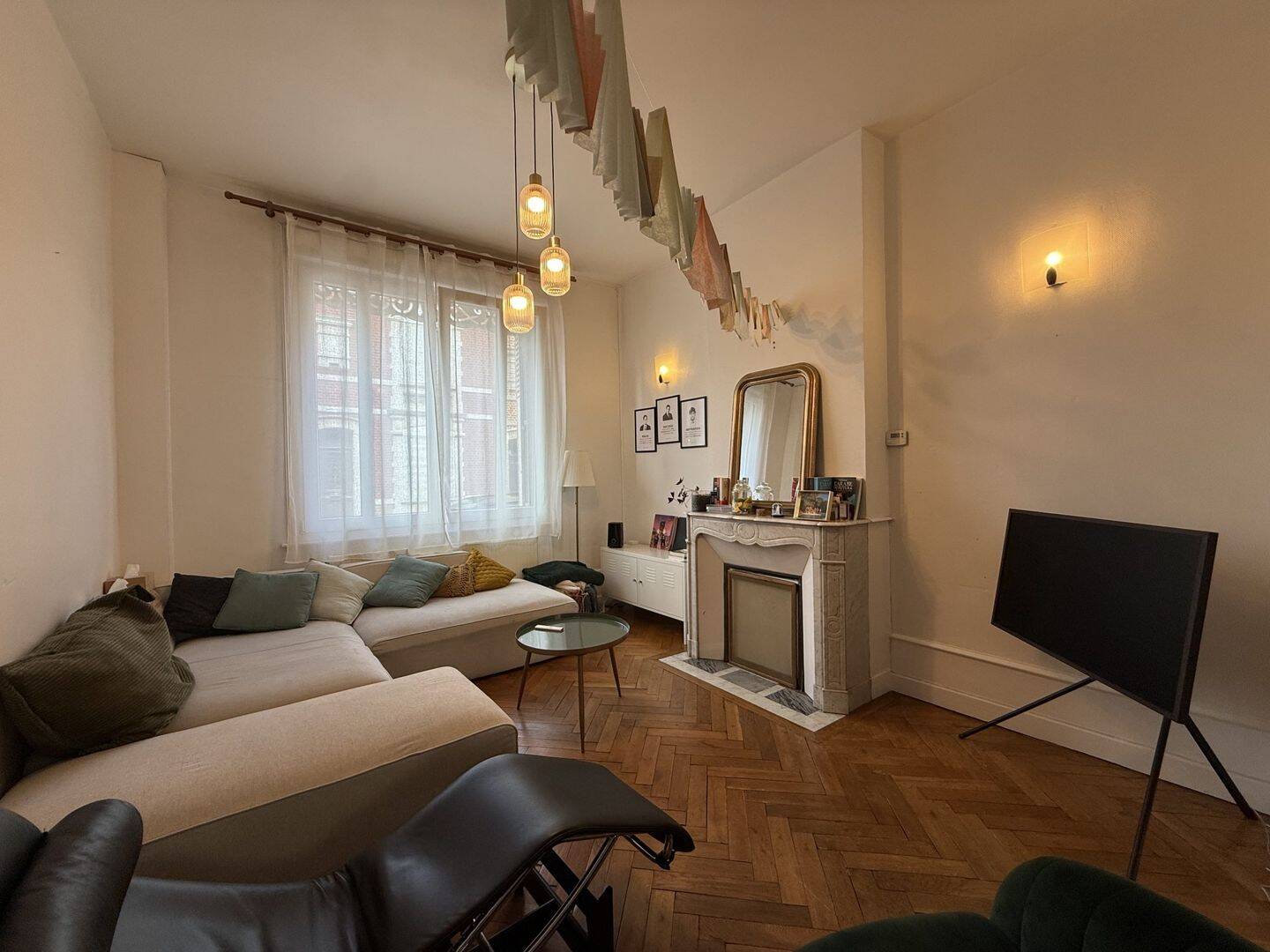 Maison 5 pièces 156 m² · à Amiens · 155,7 m² · 1 495 €