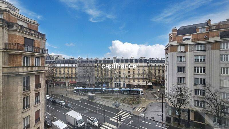 Appartement 4 pièces 127 m² · à Paris 17ème Arrondissement · 127 m² · 1 310 000 €