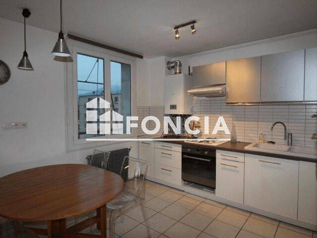 Appartement 3 pièces 54 m² · à Fontaine · 54,4 m² · 699 €
