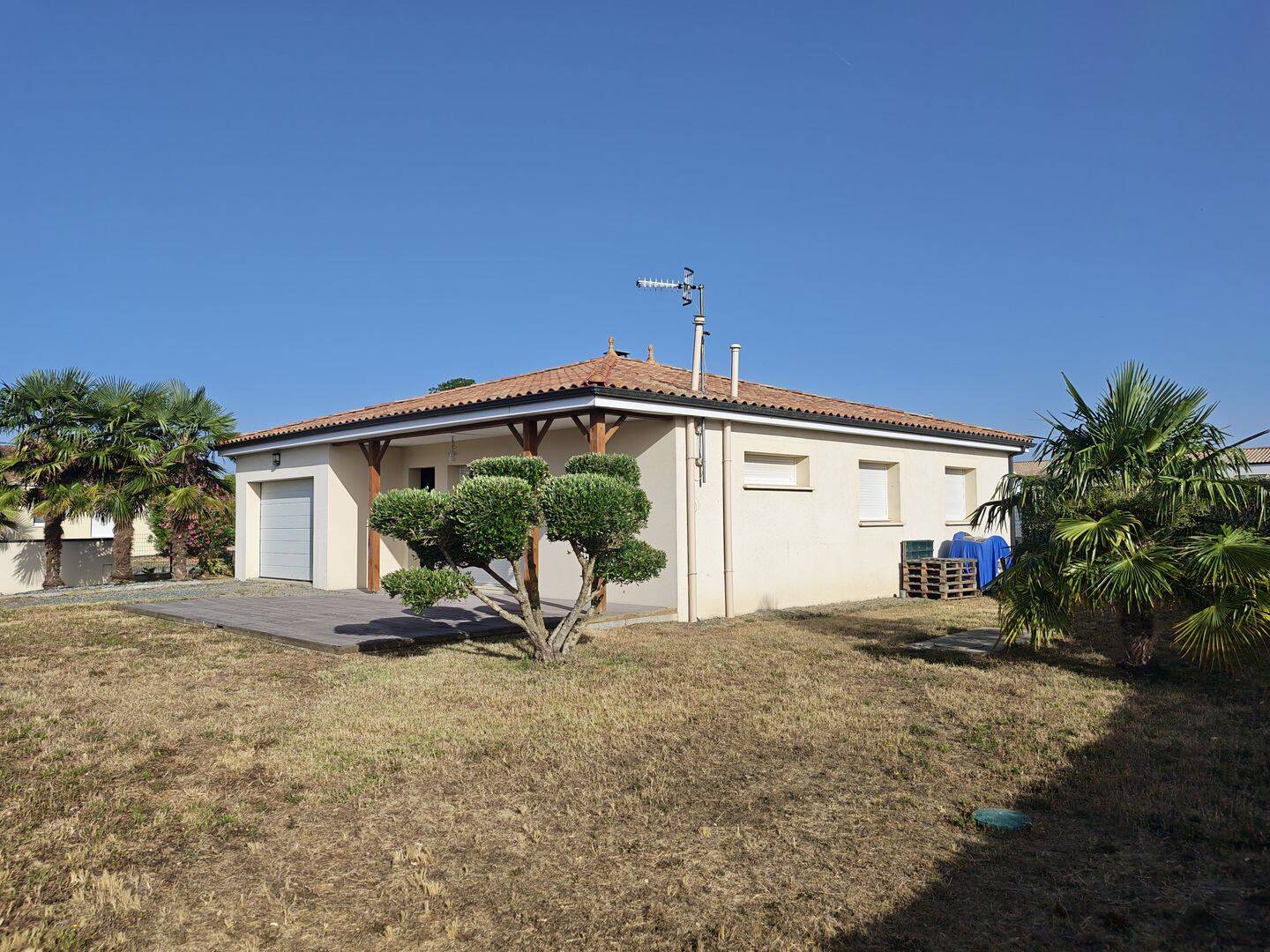 Maison 5 pièces 91 m² · à Saint-Benoist-sur-Mer · 91 m² · 235 000 €