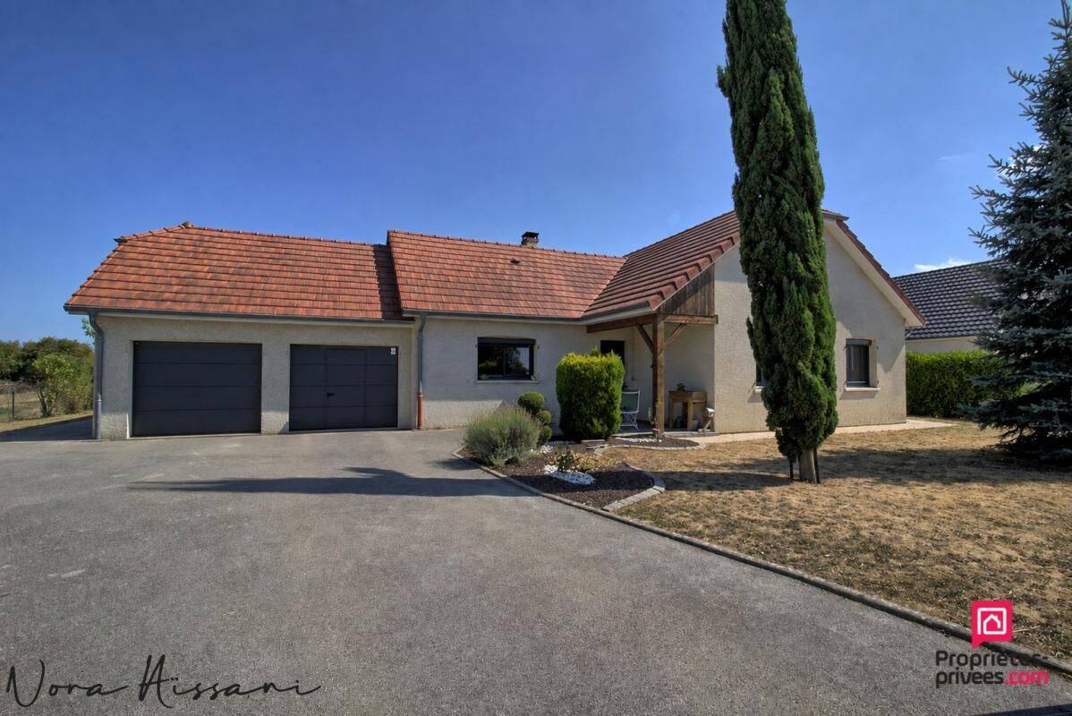 Maison 7 pièces 114 m² · à Saint-Loup · 114 m² · 250 000 €