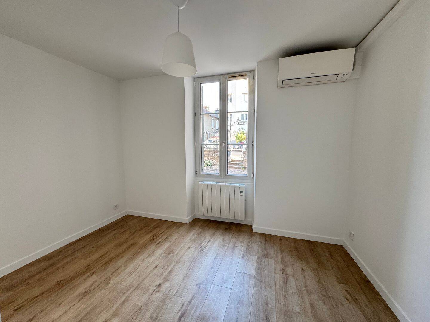 Appartement 2 pièces 35 m² · à Dijon · 35,3 m² · 630 €