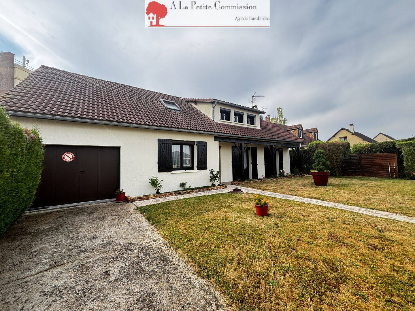 Maison 6 pièces 140 m² · à Luisant · 140,3 m² · 294 975 €
