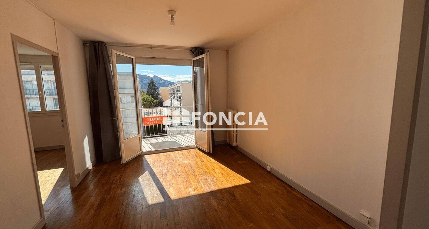 Appartement 2 pièces 34 m² · à Guilherand-Granges · 33,5 m² · 554 €