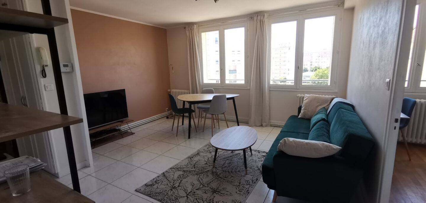 ✨ T3 Rénové & Lumineux – Secteur Drapeau / Tram – Tout équipé + 2 Parkings — 2