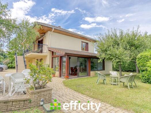 Maison à vendre 419 000 € 6 pièces 4 chambres 150 m² 620 m² de terrain Balmes Bourlione Corbas 69960