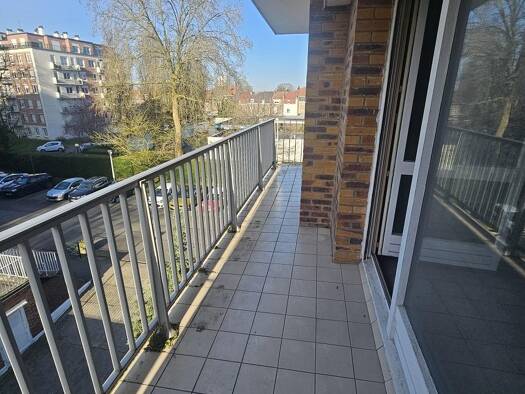 Appartement à vendre 231 000 € 4 pièces 3 chambres 114,4 m² 2ème étage Lille 59160