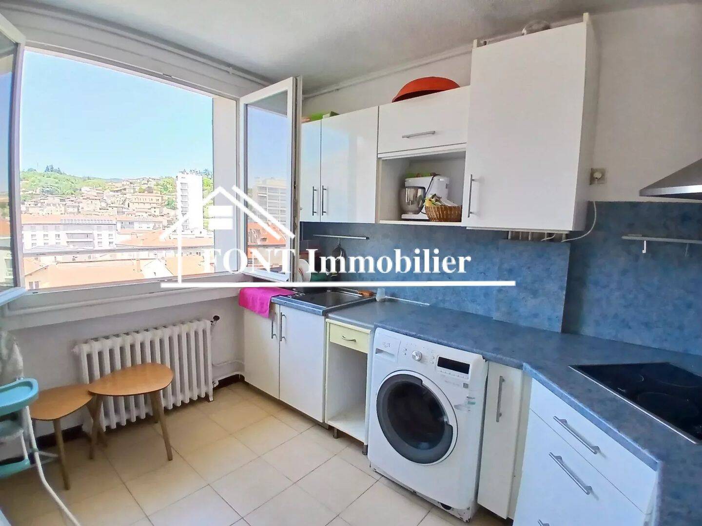 Appartement 3 pièces 56 m² · à Saint-Chamond · 56,1 m² · 82 000 €