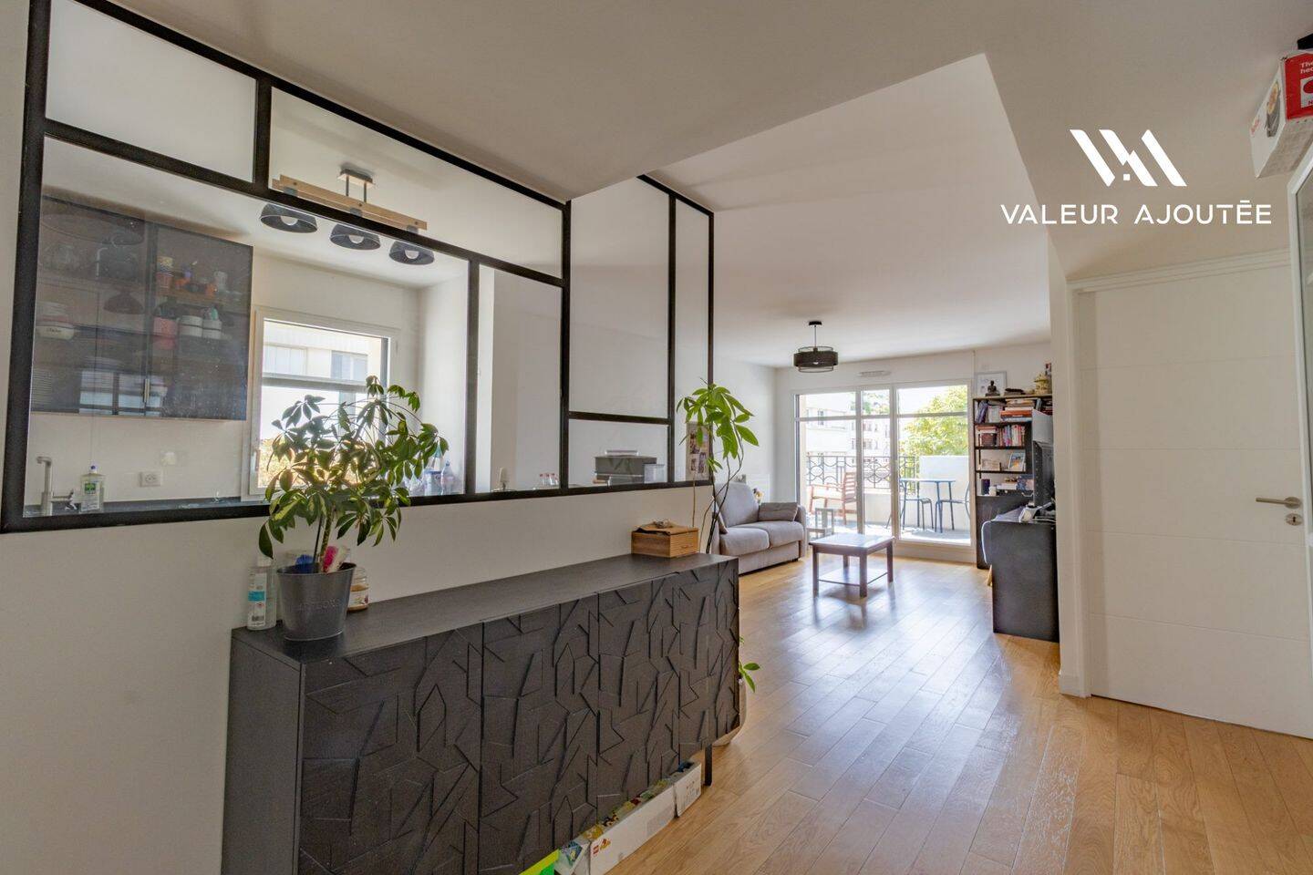 Appartement 4 pièces 85 m² · à Levallois-Perret · 85 m² · 1 060 000 €