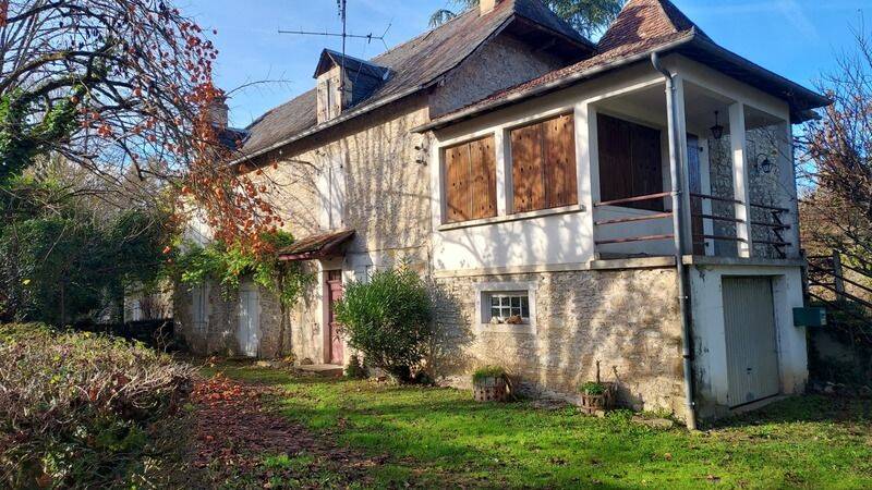 Maison 13 pièces 231 m² · à Creysse · 231 m² · 447 300 €