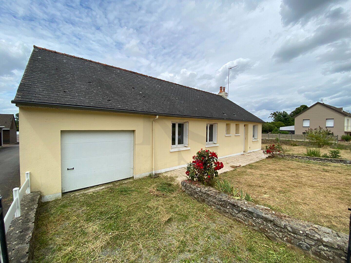 Maison 4 pièces 90 m² · à Mantilly · 90 m² · 99 360 €