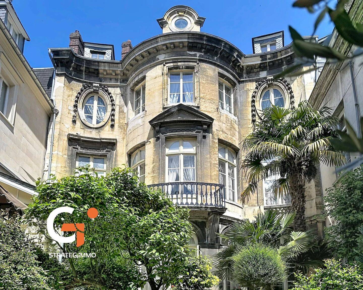 Maison 10 pièces 400 m² · à Rouen · 400 m² · 1 250 000 €
