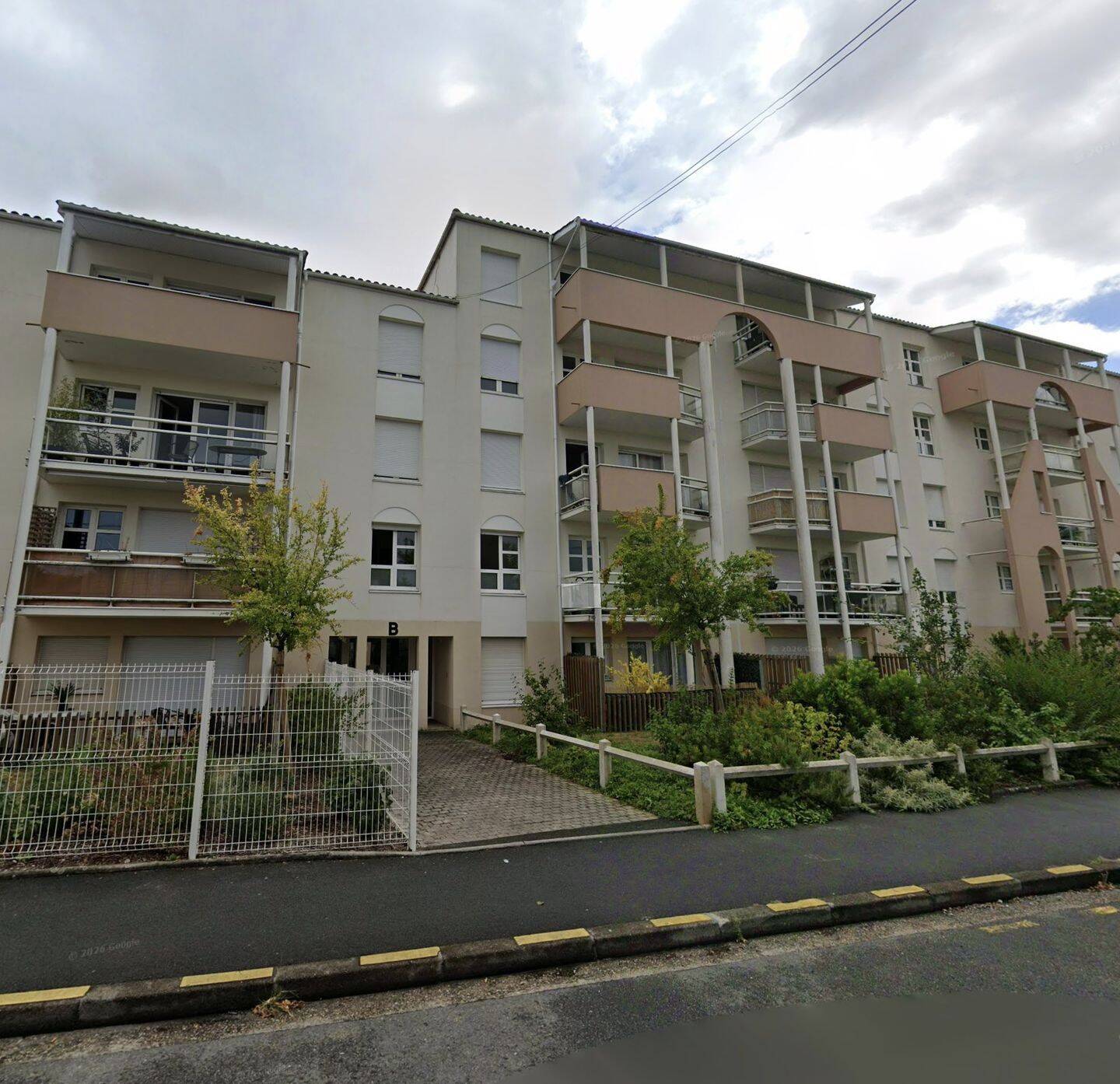 Appartement 1 pièce 33 m² · à Pessac · 33,4 m² · 540 €