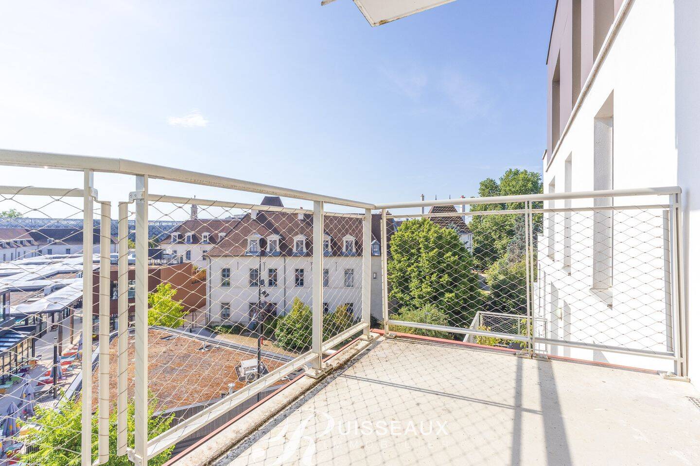 Appartement 1 pièce 27 m² · à Dijon · 26,8 m² · 119 000 €