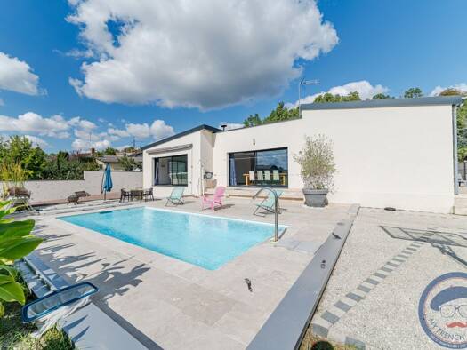 Maison de plain-pied à vendre 470 000 € 5 pièces 3 chambres 150 m² 1 204 m² de terrain Montlouis-sur-Loire 37270