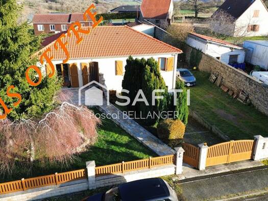 Maison à vendre 183 000 € 4 pièces 3 chambres 83 m² 1 063 m² de terrain Servant 63560