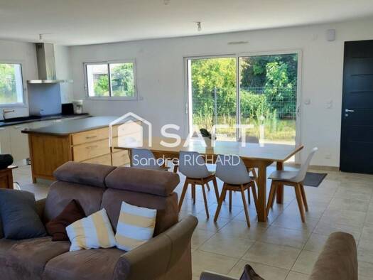 Maison à vendre 387 700 € 5 pièces 3 chambres 125 m² 669 m² de terrain Les Coteaux Divatte-sur-Loire 44450