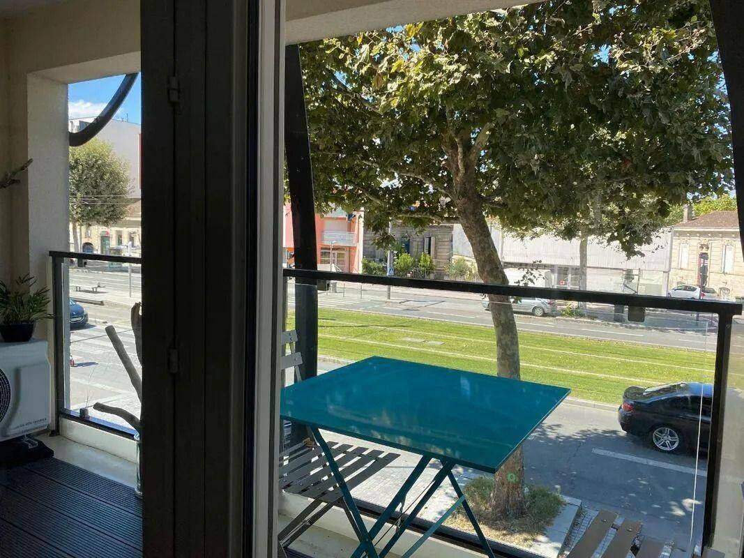 Appartement 2 pièces 51 m² · à Cenon · 51 m² · 890 €