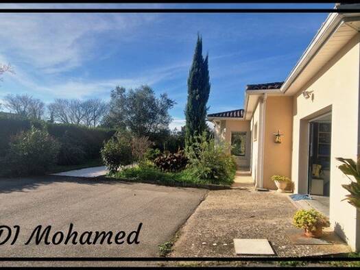 Maison de plain-pied à vendre 388 900 € 6 pièces 4 chambres 159 m² 3 768 m² de terrain Eysses Villeneuve-sur-Lot 47300