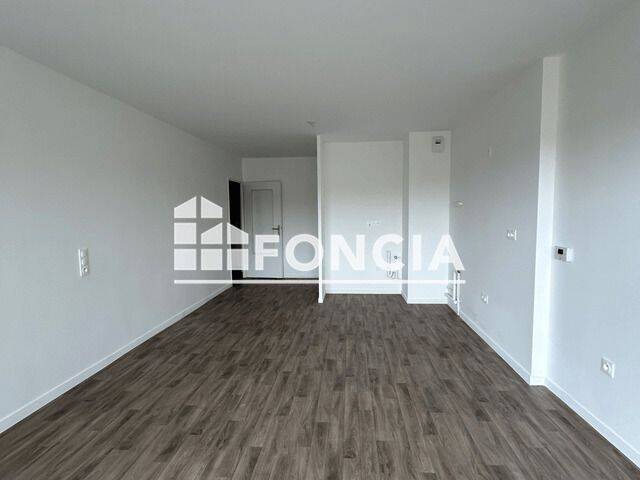 Appartement 3 pièces 68 m² · à Amiens · 68,3 m² · 890 €