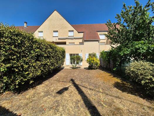 Appartement à vendre 179 000 € 3 pièces 2 chambres 64 m² RDC/2 Petit Dammarie-Croix Saint Jacques Dammarie-les-Lys 77190