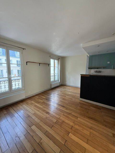 Appartement 1 pièce 25 m² · à Paris 18ème Arrondissement · 25,1 m² · 917 €/mois
