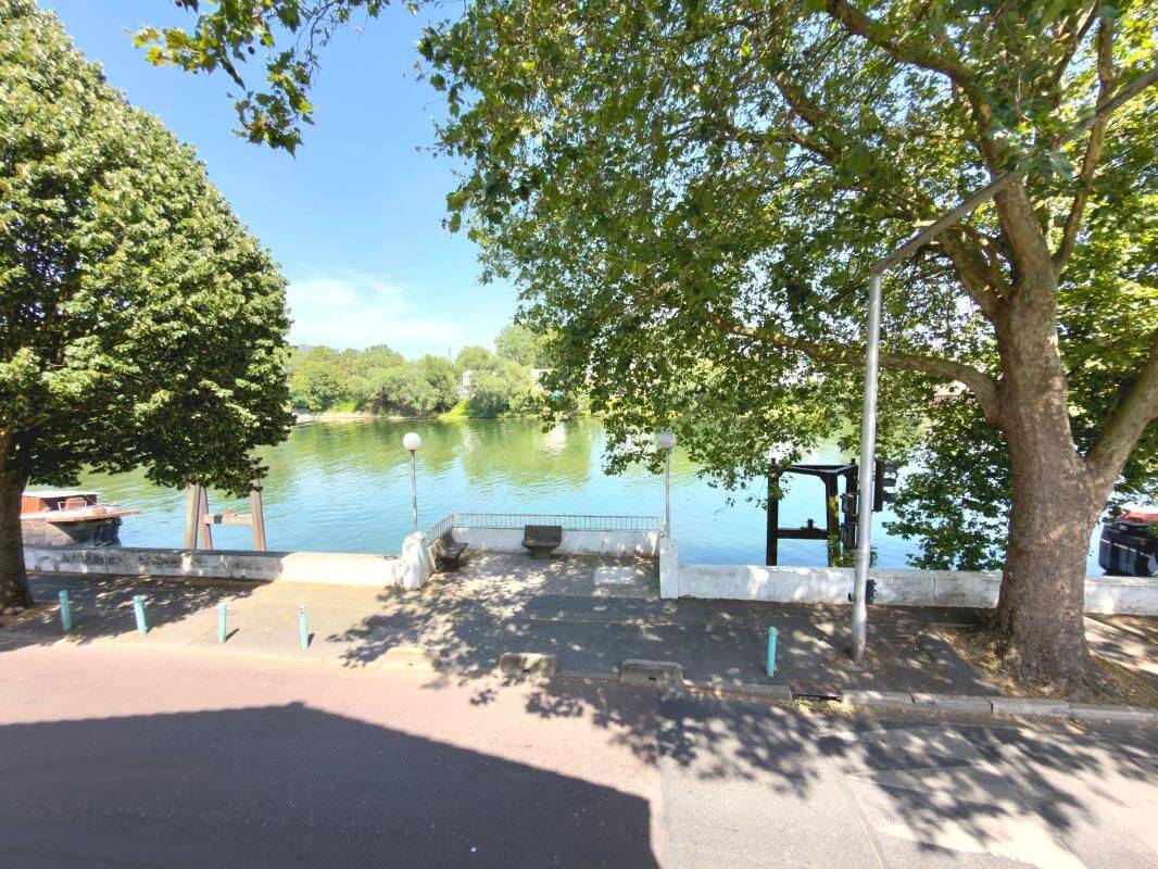 Appartement 4 pièces 71 m² · à L'Île-Saint-Denis · 71 m² · 1 100 €