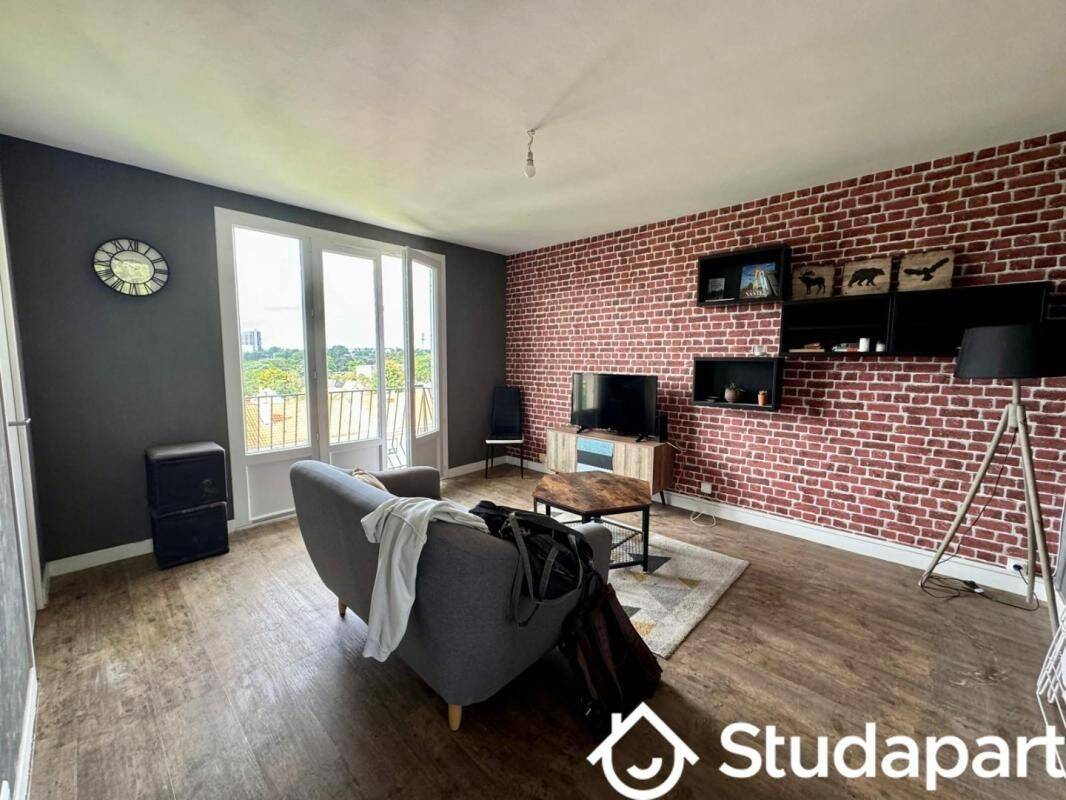 1 pièce 10 m² · à Nantes · 10 m² · 450 €/mois