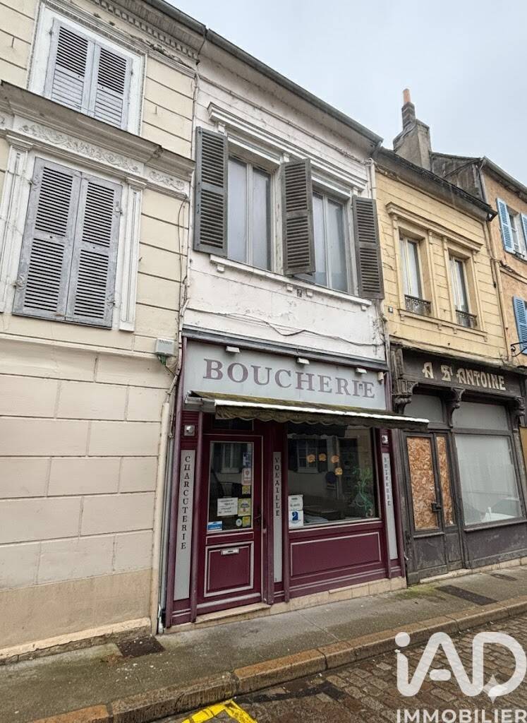 Maison 8 pièces 145 m² · à Joigny · 145 m² · 47 000 €