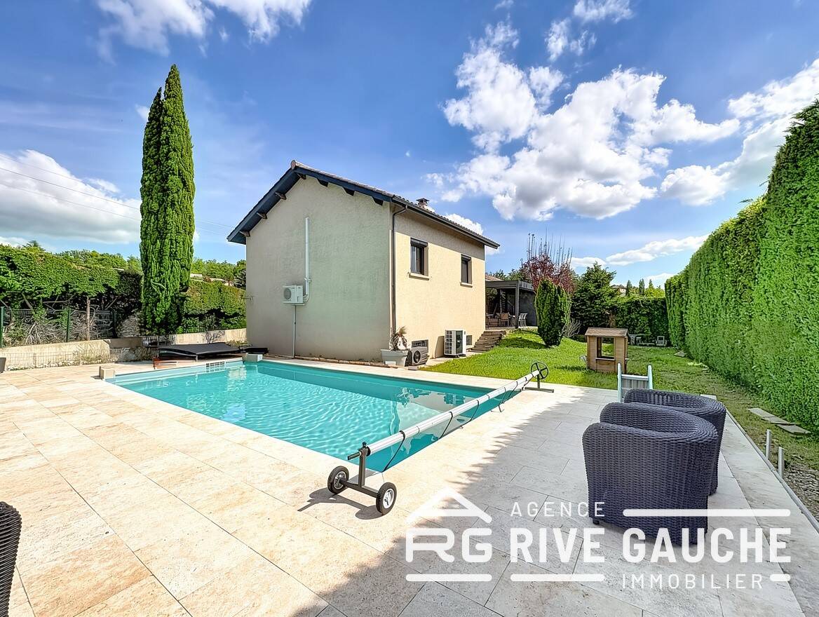 Maison 4 pièces 110 m² · à Saint-Clair-du-Rhône · 110 m² · 395 000 €
