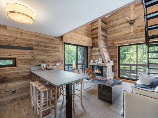 Duplex à vendre 625 000 € 4 pièces 3 chambres 64,2 m² Étage 1/3 Centre-Village Megève 74120