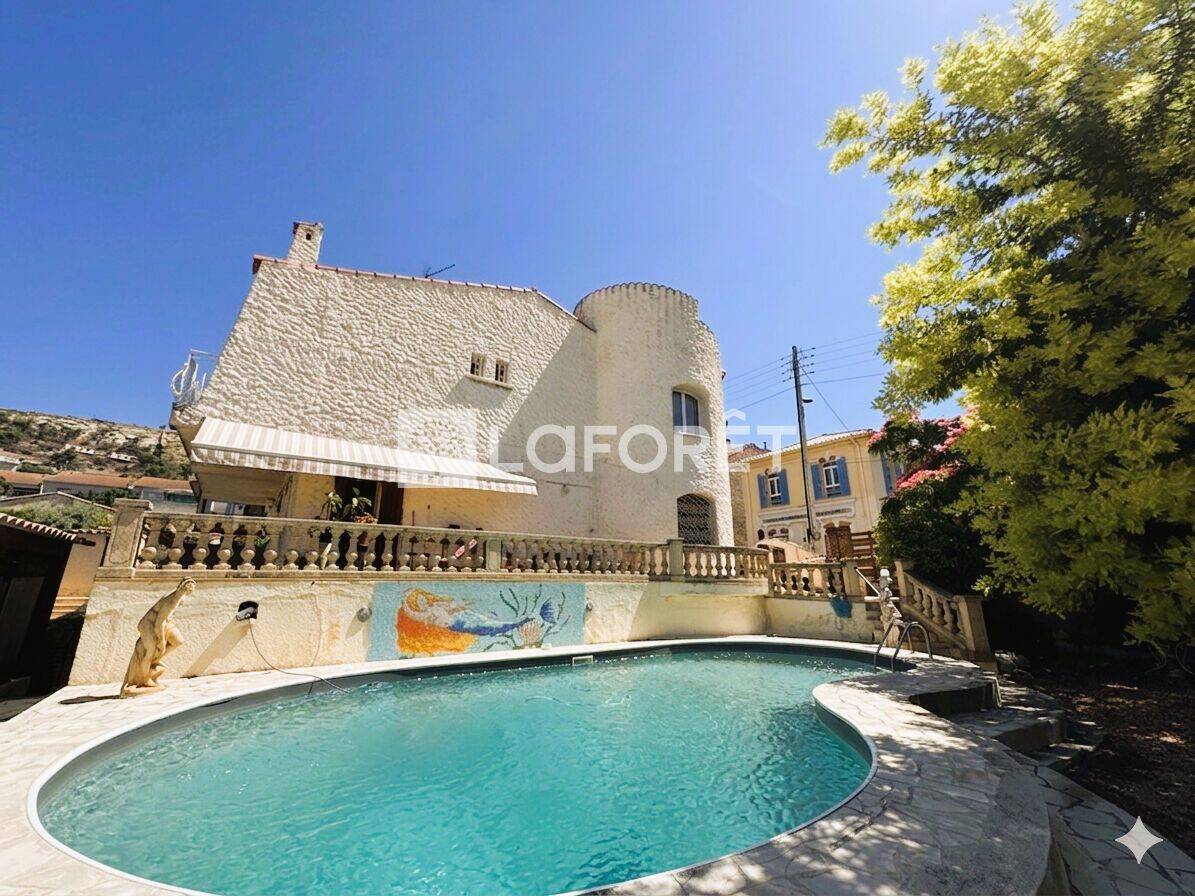 Maison 6 pièces 186 m² · à Marseille 16ème Arrondissement · 186 m² · 695 000 €